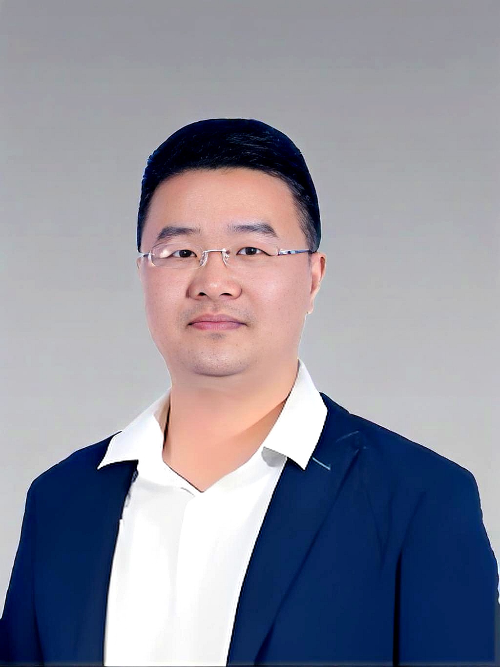 邬伟峰 - 创始人兼首席执行官